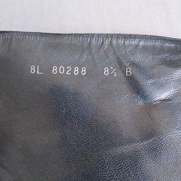 💯% genuine leather Black Knee high heeled boots - Picture 10 of 16